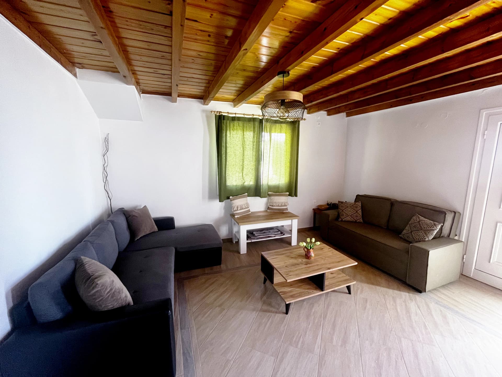 Villa Buena Vista, a stone villa in Platanos, Samos